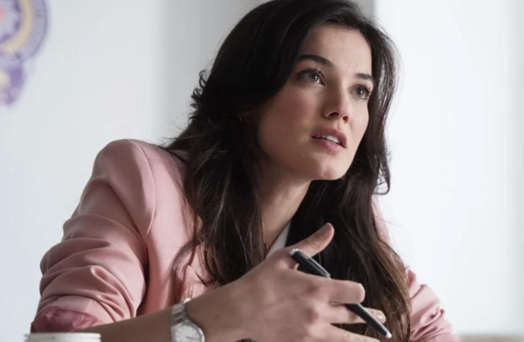 Sıla’nın takısı, Hürrem’in saçları… Modaya yön veren Türk dizileri 9