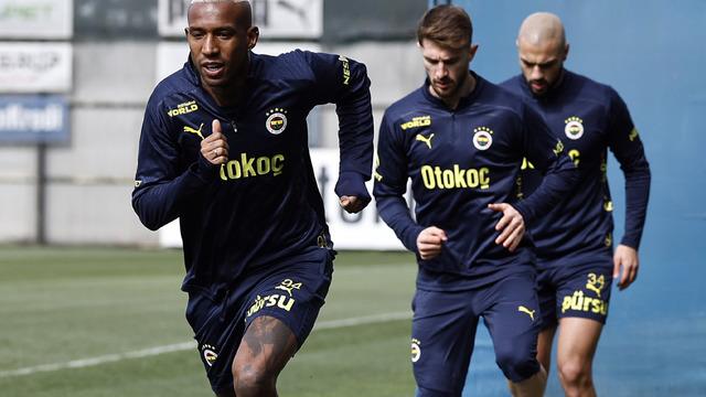 Fenerbahçe, Rangers maçının hazırlıklarına başladı