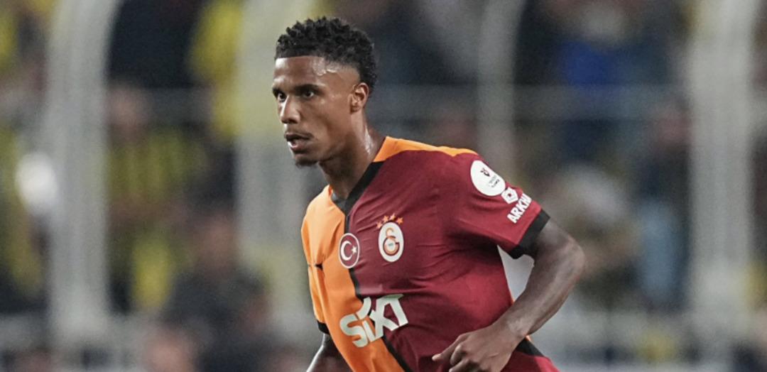 Galatasaray a büyük umutlarla transfer edilmişti! Okan Buruk kararını verdi: "Güvenmiyorum, gönderin..." 1