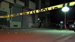 Adana'da sokak ortasında infaz! Gezmek için evden çıktı cesetle burun buruna geldi...