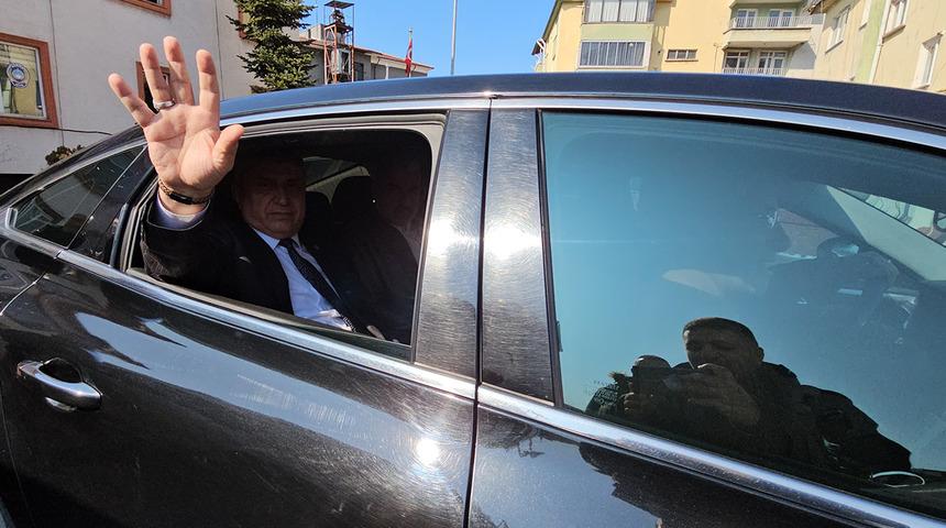 8 oyla seçildi! 19 yıl makam şoförlüğü yaptığı belediyeye başkan oldu