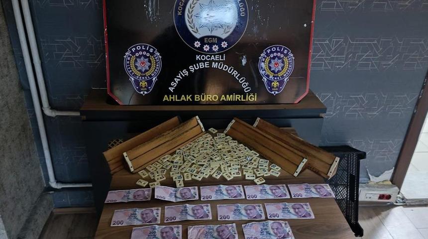 Kocaeli'de kumar oynayan 12 kişiye para cezası