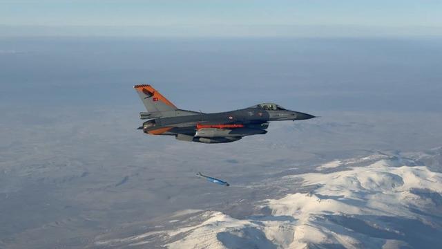 Bakan Kacır paylaştı: 'Oyun değiştirici' nitelikteki GÖZDE'den nokta atışı isabet!