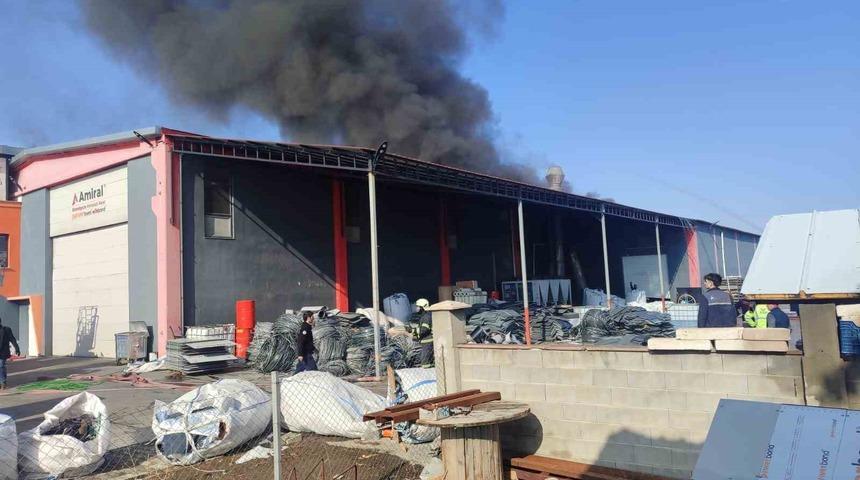 Erzincan OSB’de korkutan yangın