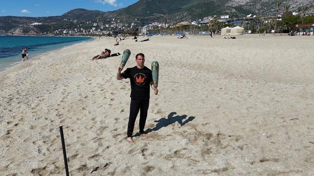 Alanya’da Osmanlı’dan kalma ’Lobut Çevirme’ sporuna büyük ilgi