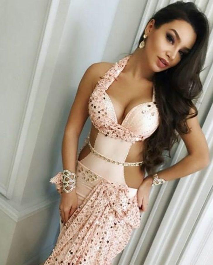 Mısır, Rus dansözü 'çok seksi olduğu için' sınırdışı edecek G4