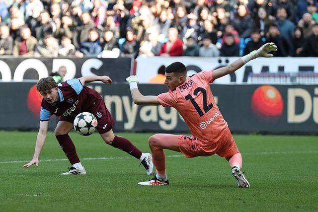 Trabzonspor U19'dan tarihi başarı! Avrupa Trabzon'u konuşuyor...