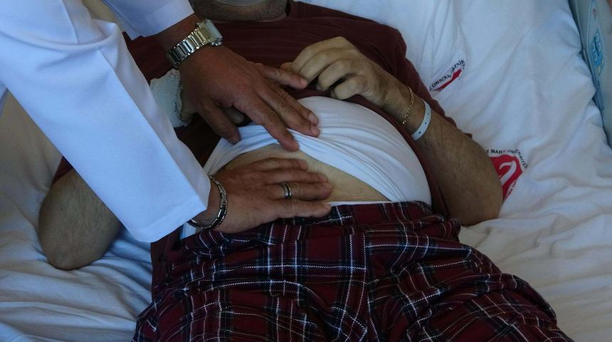 Oğlu böbrek hastası, kendisi kanser! Nakil için başvuru yaptı kanser olduğu ortaya çıktı...