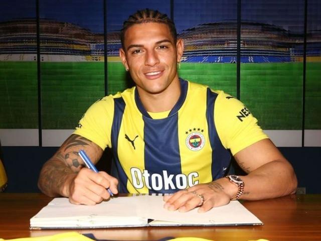 Yıldız isim geri döndü! Fenerbahçe'yi sevindiren haber... 