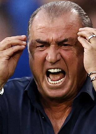Fatih Terim'e hayatında yaşamadığı şoku yaşattılar! Oyuncular antrenmana çıkmadı...