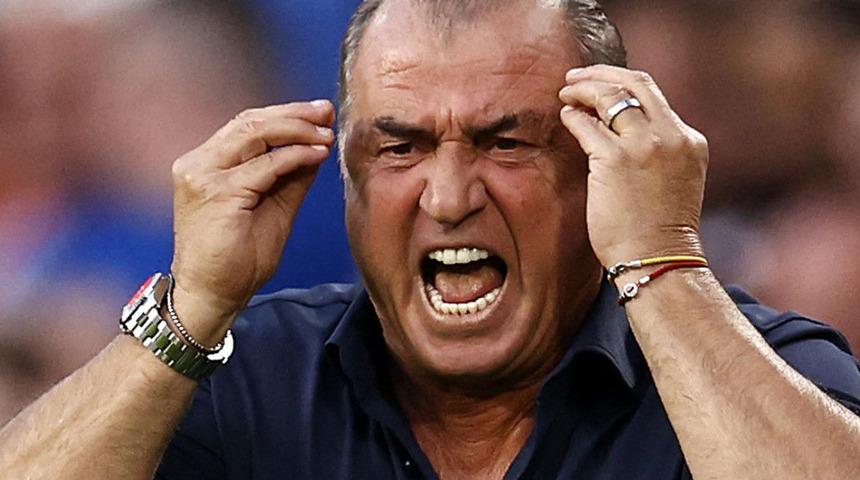 Fatih Terim'e hayatında yaşamadığı şoku yaşattılar! Oyuncular antrenmana çıkmadı...