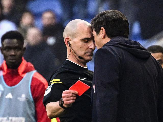 Olimpik Lyon Teknik Direktörü Paulo Fonseca'ya futbol tarihinde görülmemiş ceza!