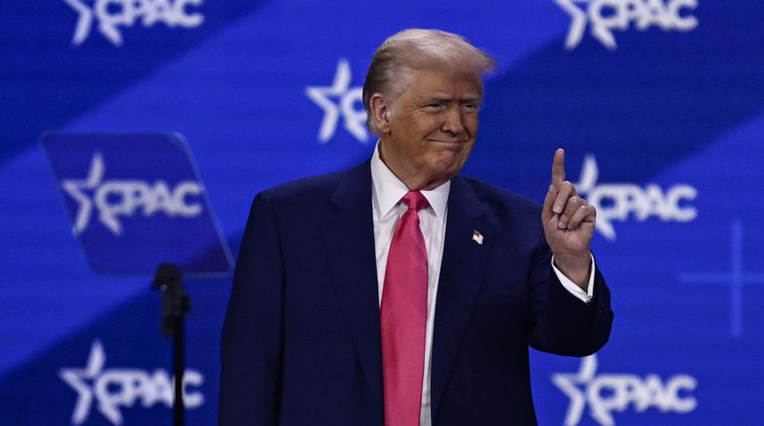 Trump reklama kızdı! Bir ülkeye uygulanan vergi oranını artırdı