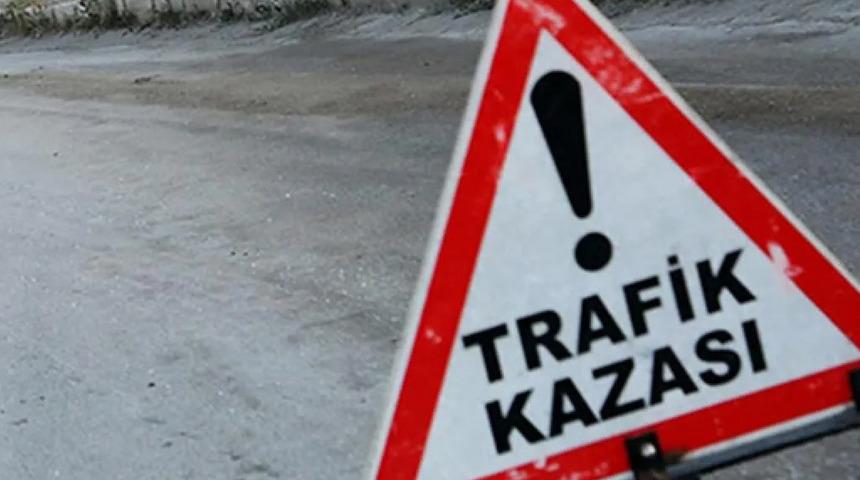 Kırıkkale'de 3 aracın karıştığı trafik kazasında 1 kişi yaralandı