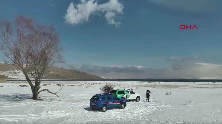 Jandarmanın flamingo nöbeti