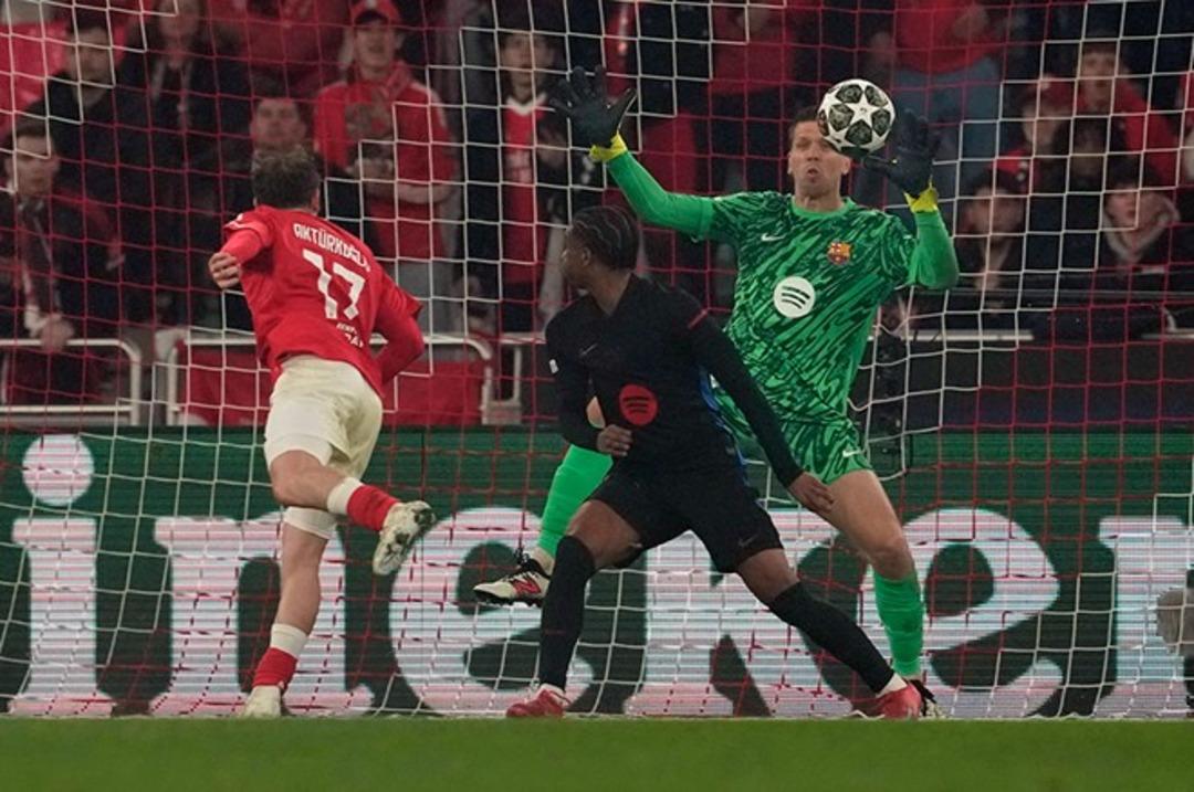 Benfica nın tüm derdi Kerem Aktürkoğlu oldu! Dün geceden beri almadığı eleştiri kalmadı... 2