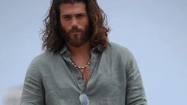 11 milyonluk hesabını silmişti! Can Yaman geri döndü takipçi sayısı şoke etti