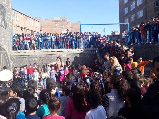 İskenderpaşa İlkokulu, Diyarbakır 3&rsquo;&uuml;nc&uuml;s&uuml; oldu 1