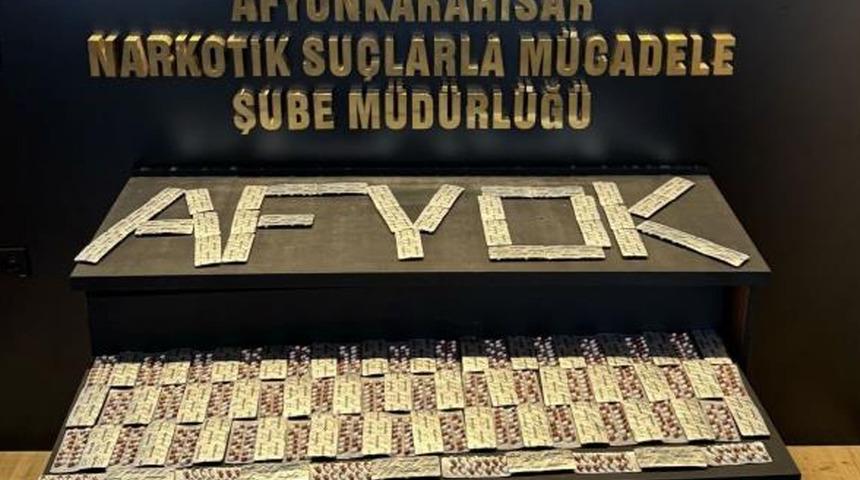 Polis 2 bin 772 adet uyuşturucu hap ele geçirdi