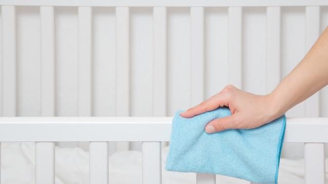 Bebek odası nasıl temizlenir? Bebek odası temizliği nasıl yapılır? Bebek odası neyle temizlenmelidir?