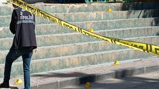 Polis memuru, 'alacak' tartışmasında 2 kardeşini tabancasıyla vurdu