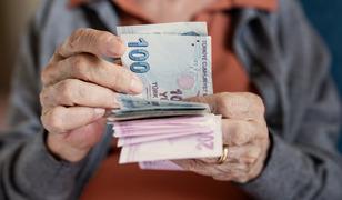Emekli ve memurun ocak zammı i&ccedil;in 4 senaryo: En d&uuml;ş&uuml;k maaş ne kadar olacak?