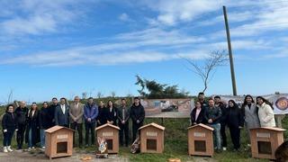 Üniversite öğrencilerinden hayan barınağına kulübe