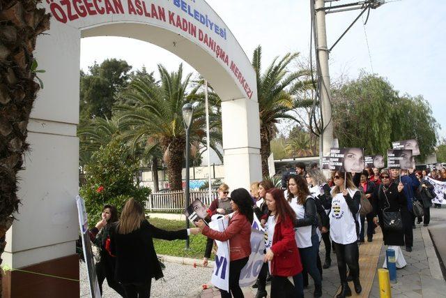 Bucalı kadınlardan “Şiddete hayır” haykırışı