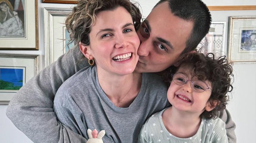 Ayrılık iddiası g&uuml;ndem oldu: &Uuml;nl&uuml; &ccedil;ift Ayşecan Tatari ve Edip Tepeli boşandı mı? 