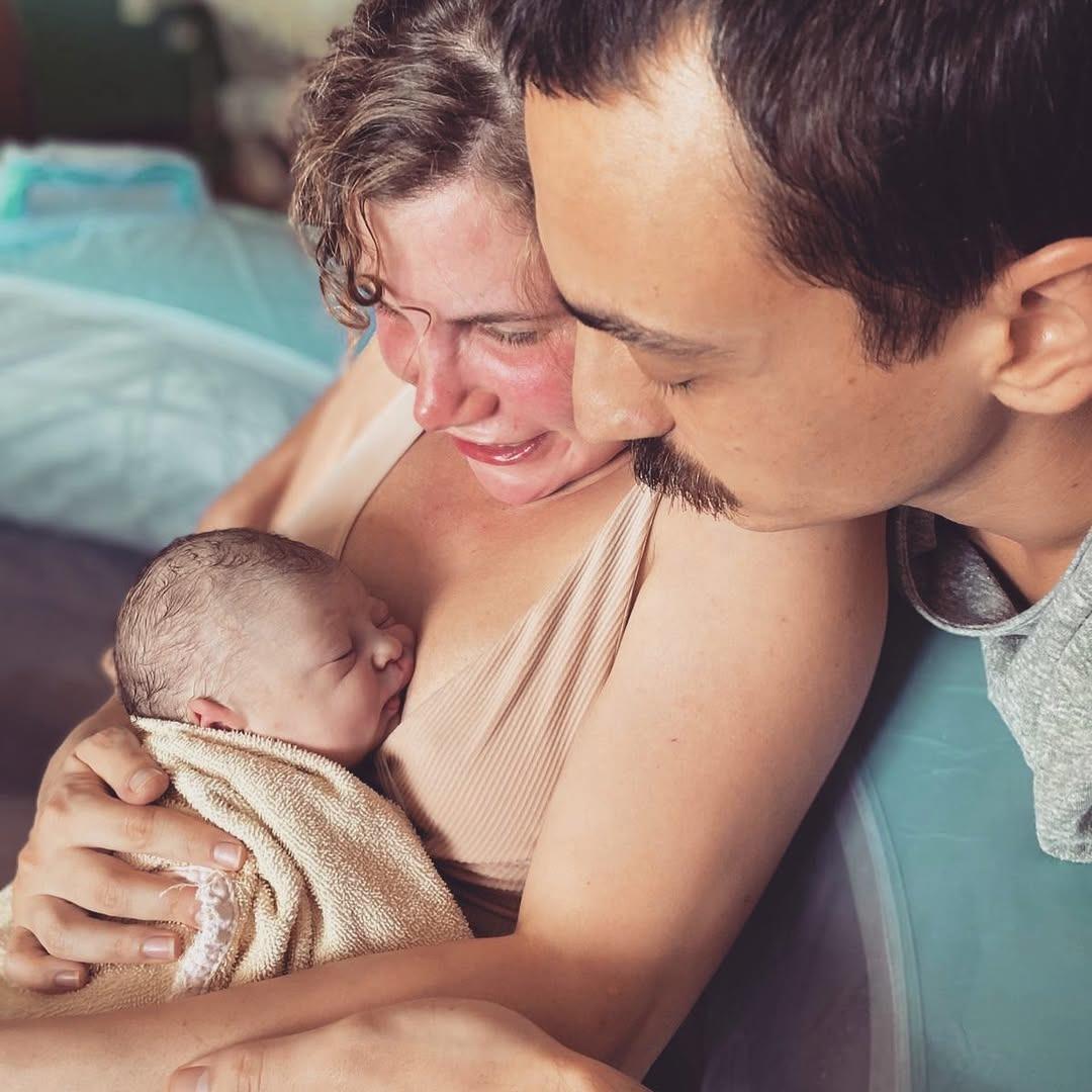 Ayrılık iddiası g&uuml;ndem oldu: &Uuml;nl&uuml; &ccedil;ift Ayşecan Tatari ve Edip Tepeli boşandı mı?  3