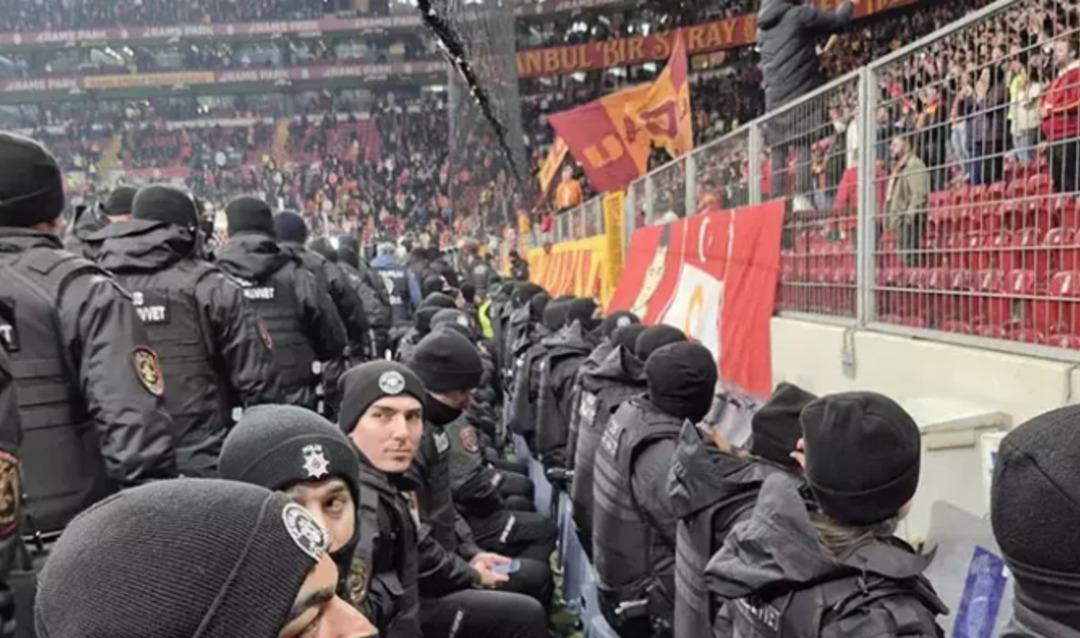 Fenerbahçe eşleşmesi sonrası Galatasaray dan flaş talep! Şimdiden harekete geçtiler 1