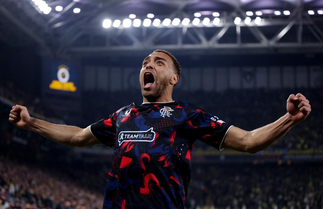 Fenerbahçe Kadıköy de istediğini alamadı! Sarı-Lacivertliler Rangers a 3-1 mağlup oldu 1