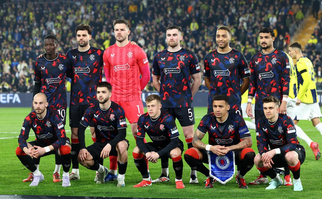Fenerbahçe Kadıköy de istediğini alamadı! Sarı-Lacivertliler Rangers a 3-1 mağlup oldu 5