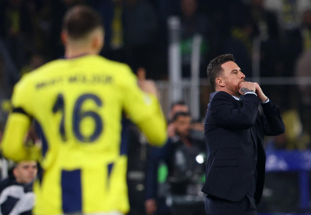 Fenerbahçe Kadıköy de istediğini alamadı! Sarı-Lacivertliler Rangers a 3-1 mağlup oldu 3