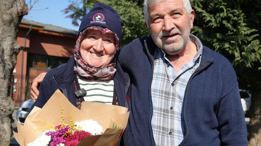 Emek&ccedil;i kadınları ağlatan kutlama: "Hayatımda hi&ccedil; tatmadığım bir duyguydu"