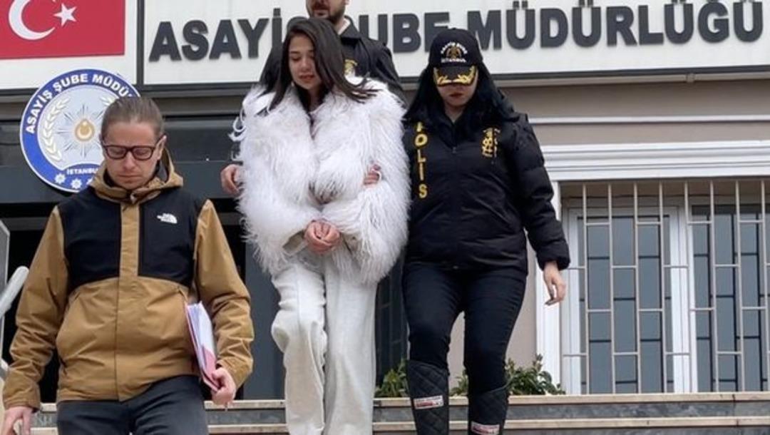 Merve Taşkın ın ev hapsi kaldırıldı! Ülkeyi terk edeceğini söylemişti ama... 1