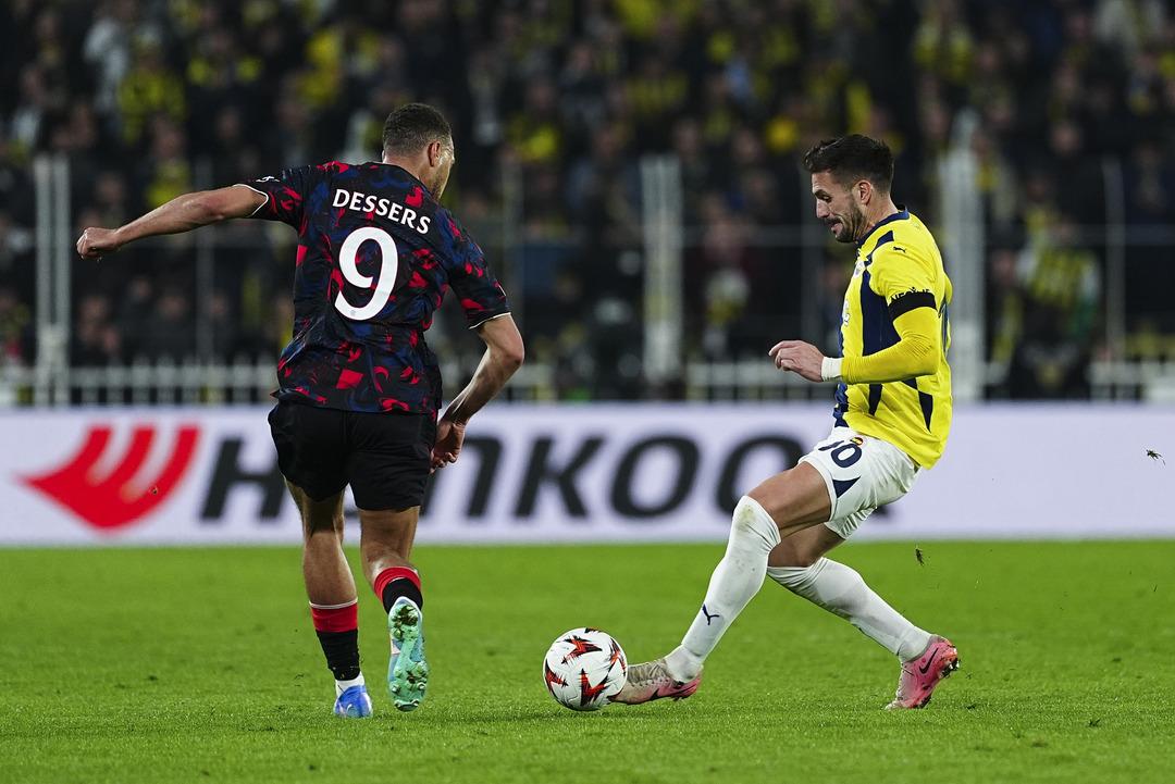 Rıdvan Dilmen canlı yayında Jose Mourinho ya patladı! "Saçmaladığı bir maç oldu" 2