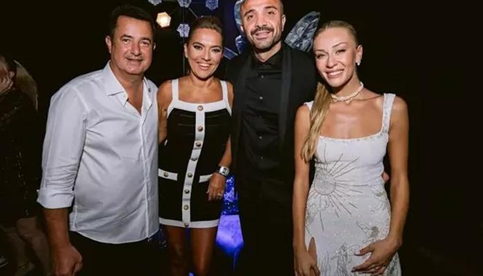 Acun Ilıcalı'nın Gelinlik Düğününde Şaşırtan Detaylar! Demet Akalın ve Somer Şef'in Gizemli Hediye Seçimi Ortaya Çıktı