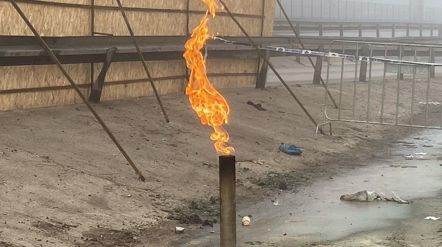 5 gündür yanan gazın çevresi betonla kapatıldı