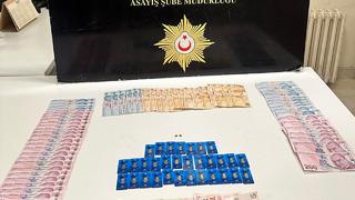 Sivas'ta akıllara durgunluk getiren olay! Kuyumcuya sahte altın satmaya çalıştılar, suçüstü yakalandılar