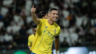 Cristiano Ronaldo kendisine benzerliği ile bilinen Türk Ronaldo lakaplı hayranına olay sözler! Kameralara yansıdı...