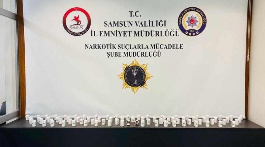 Samsun’da uyuşturucu operasyonu: 8 bin 563 adet sentetik ecza ele geçirildi!