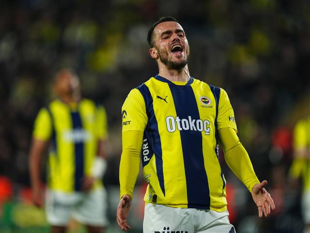 Juventus'un Kostic için istediği bonservis bedeli belli oldu! Taraflar masaya oturdu...