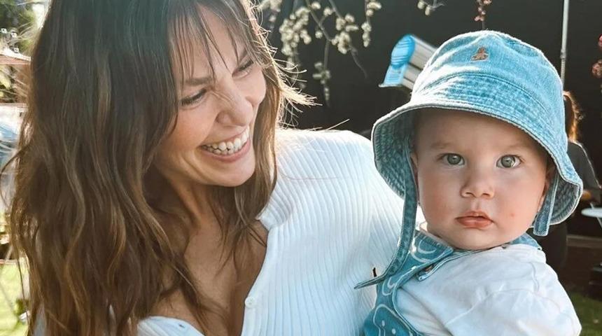 Aslı Enver kızı Elay ile 8 Mart'ı kutladı! Son haline yorumlar yağdı