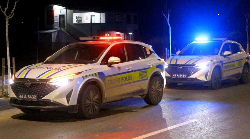 Teravih çıkışı otomobil çarptı, hayatını kaybetti