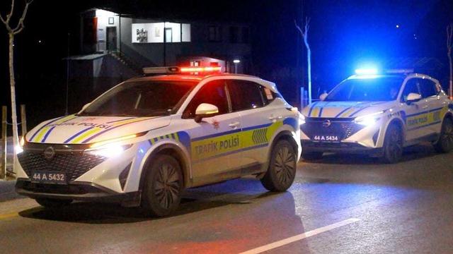 Teravih çıkışı otomobil çarptı, hayatını kaybetti