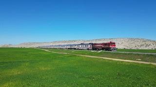 Bakan Uraloğlu duyurdu! Van'dan Tahran'a tren seferleri yarın başlıyor