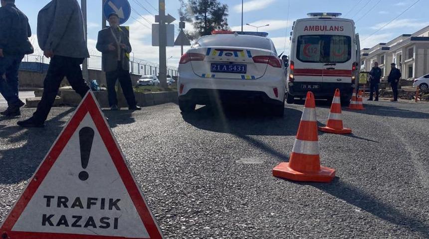 Otomobil takla attı! 3'ü çocuk 6 kişi yaralandı