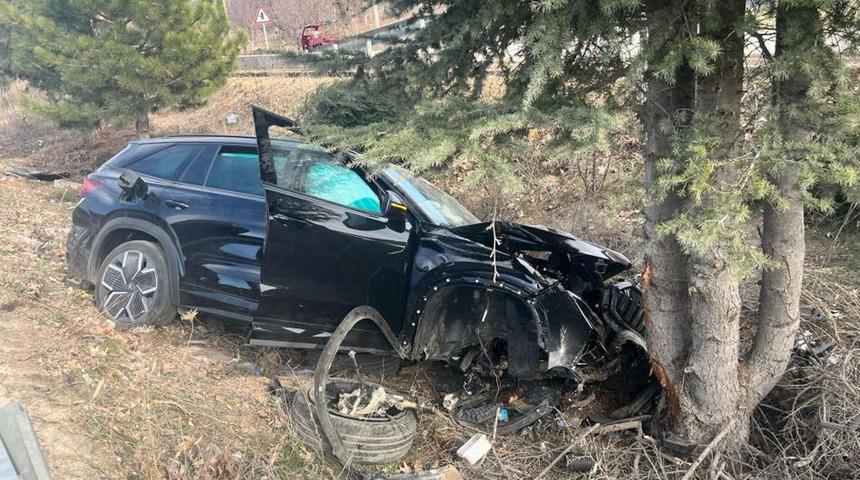 Belediye başkanı ve ailesi kazada yaralandı