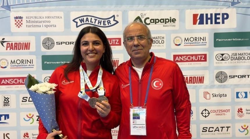 Milli atıcı Şevval İlayda Tarhan, Avrupa şampiyonu oldu!